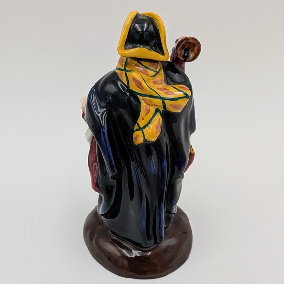 Vintage Royal Doulton 1952 4" Figurines Good King Wenceslas 3262 Town Crier 3261 - Picture 6 of 12